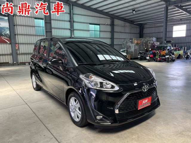 五人座 1.8豪華+版 全車原鈑件 電動滑門 盲點偵測 定速 免鑰匙 藍芽 後座收折大空間 歡迎來店賞車  第7張相片