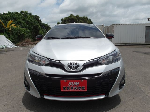 2019型《S版》原漆原鈑件 免鑰匙 定速 9安氣囊 倒車影像 導航 藍芽 後座充電孔 可貸款 歡迎賞車  第7張相片