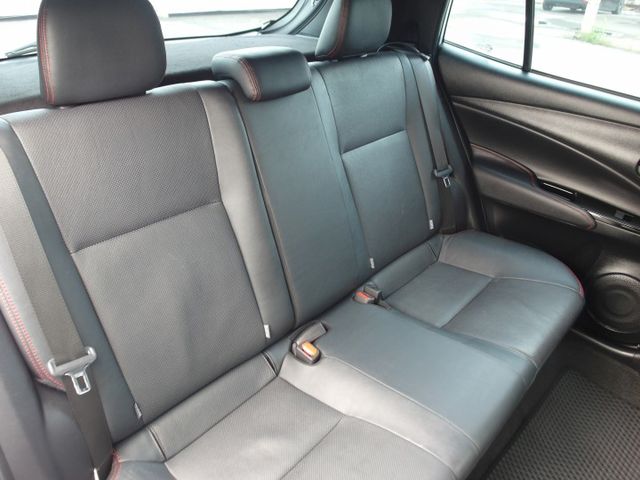 2019型《S版》原漆原鈑件 免鑰匙 定速 9安氣囊 倒車影像 導航 藍芽 後座充電孔 可貸款 歡迎賞車  第20張相片