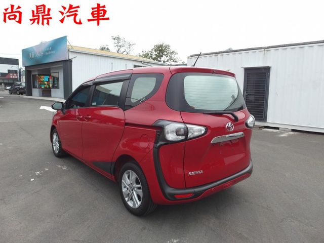 7人座 1.8L 豪華+版  電動側滑門 定速 免鑰匙 摸門 導航 倒車顯影 前後車距 胎壓 第三排座椅  第2張相片