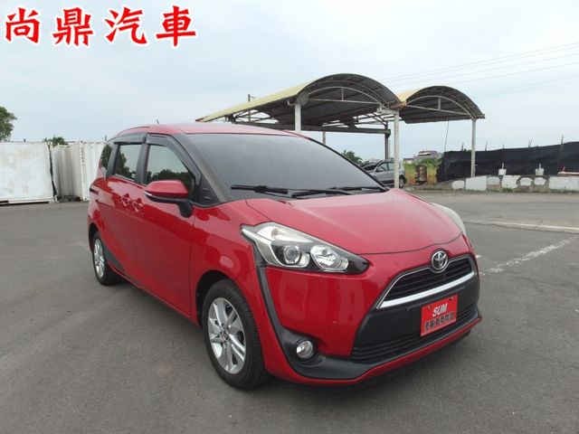 7人座 1.8L 豪華+版  電動側滑門 定速 免鑰匙 摸門 導航 倒車顯影 前後車距 胎壓 第三排座椅  第7張相片