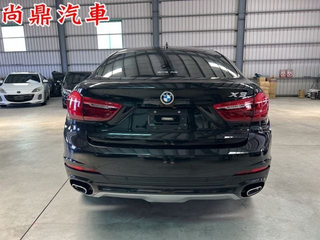 xDrive35i 渦輪 四輪驅動 原鈑件 天窗 電尾門 定速 盲點 倒車影像 換檔撥片 駕駛模式 藍芽 導航 記憶椅  第3張相片
