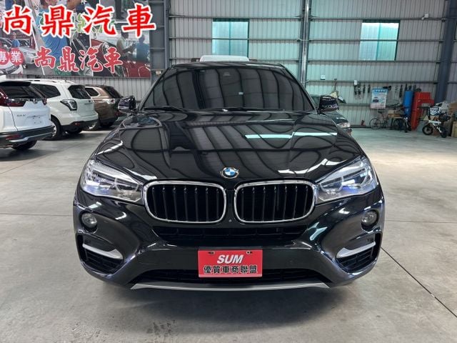 xDrive35i 渦輪 四輪驅動 原鈑件 天窗 電尾門 定速 盲點 倒車影像 換檔撥片 駕駛模式 藍芽 導航 記憶椅  第7張相片