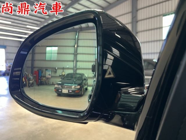 xDrive35i 渦輪 四輪驅動 原鈑件 天窗 電尾門 定速 盲點 倒車影像 換檔撥片 駕駛模式 藍芽 導航 記憶椅  第9張相片