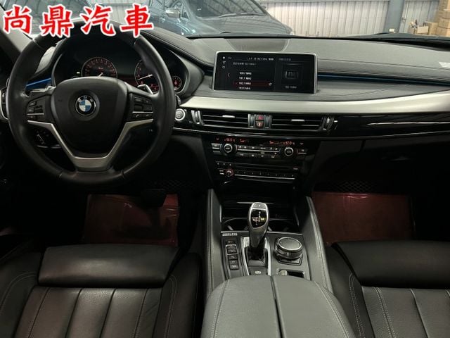 xDrive35i 渦輪 四輪驅動 原鈑件 天窗 電尾門 定速 盲點 倒車影像 換檔撥片 駕駛模式 藍芽 導航 記憶椅  第13張相片