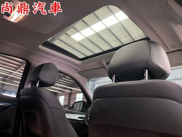 xDrive35i 渦輪 四輪驅動 原鈑件 天窗 電尾門 定速 盲點 倒車影像 換檔撥片 駕駛模式 藍芽 導航 記憶椅  第20張相片