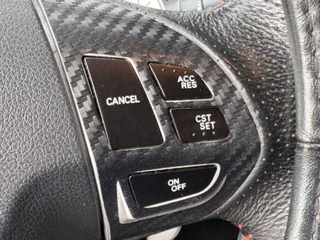 Mitsubishi Lancer  第9張相片