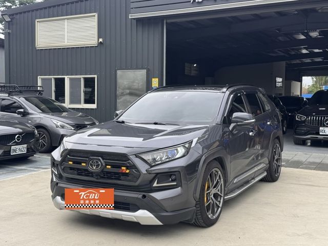 Toyota RAV4  第4張相片