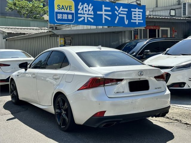 Lexus IS  第5張相片