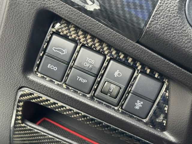 Luxgen U6 GT  第2張相片