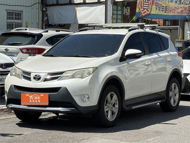 Toyota RAV4  第4張相片