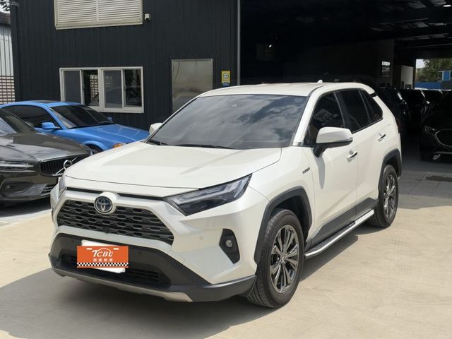 2022 RAV4油電 白  第4張相片