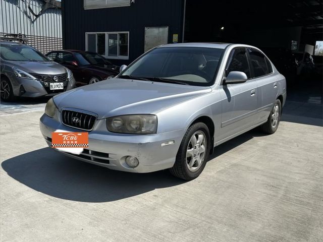 2002 ELANTRA 銀  第4張相片