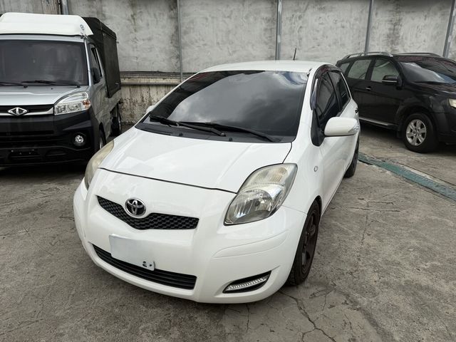 TOYOTA豐田 YARIS  第1張相片
