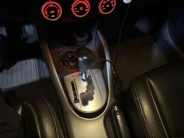 MITSUBISHI三菱 OUTLANDER  第10張相片