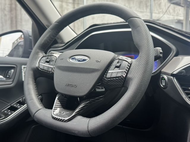 FORD福特 KUGA  第11張相片