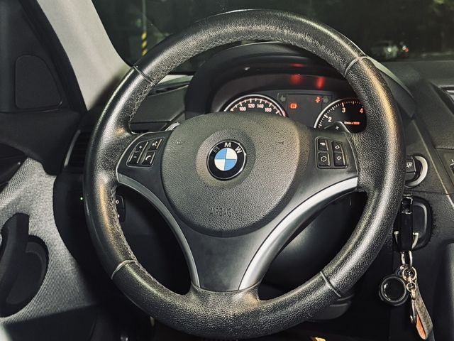 BMW寶馬 X1  第8張相片