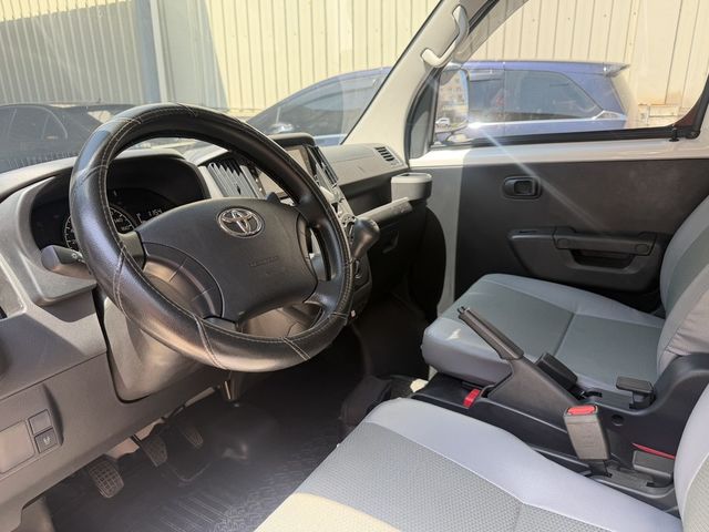 TOYOTA豐田 TOWN ACE  第7張相片