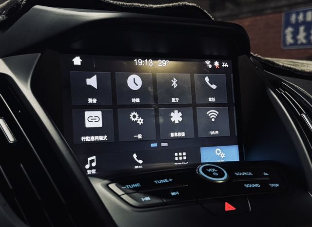 FORD福特 KUGA  第4張相片