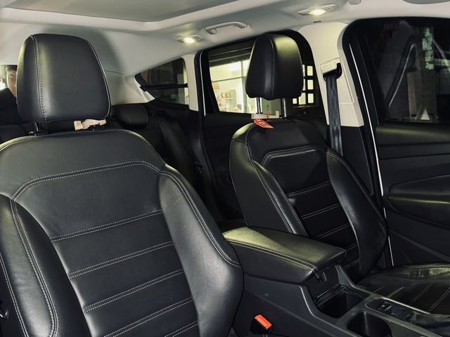 FORD福特 KUGA  第10張相片
