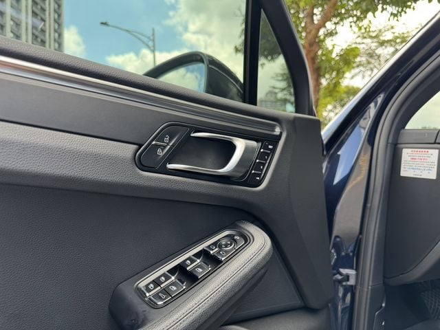 PORSCHE保時捷 MACAN  第12張相片