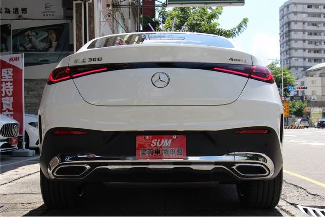 ⭕正2024年⭕超高CP值✅AMG✅P20✅20吋鋁圈✅多光束魚眼✅側踏板✅通風座椅✅抬顯✅360環景⭕未領牌享新利率  第5張相片