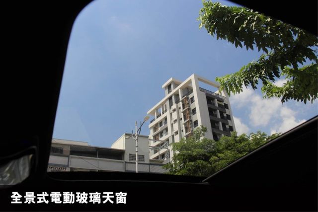 ⭕正2024年⭕超高CP值✅AMG✅P20✅20吋鋁圈✅多光束魚眼✅側踏板✅通風座椅✅抬顯✅360環景⭕未領牌享新利率  第19張相片