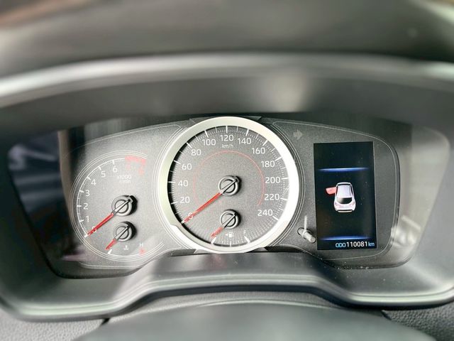 TOYOTA豐田 AURIS  第15張相片