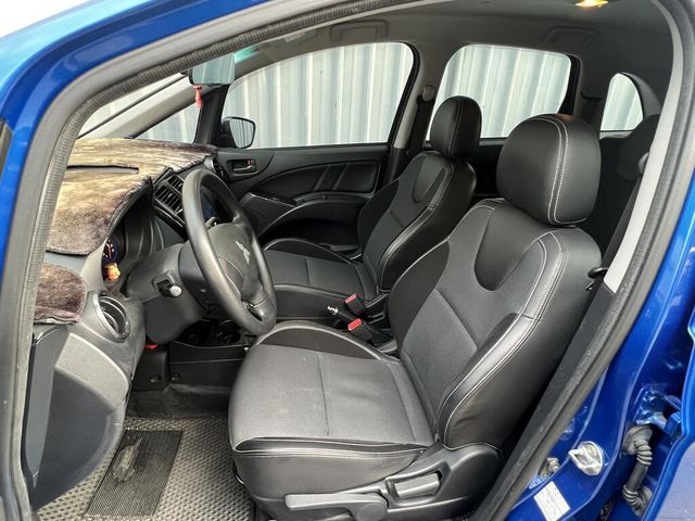 MITSUBISHI三菱 COLT PLUS  第5張相片