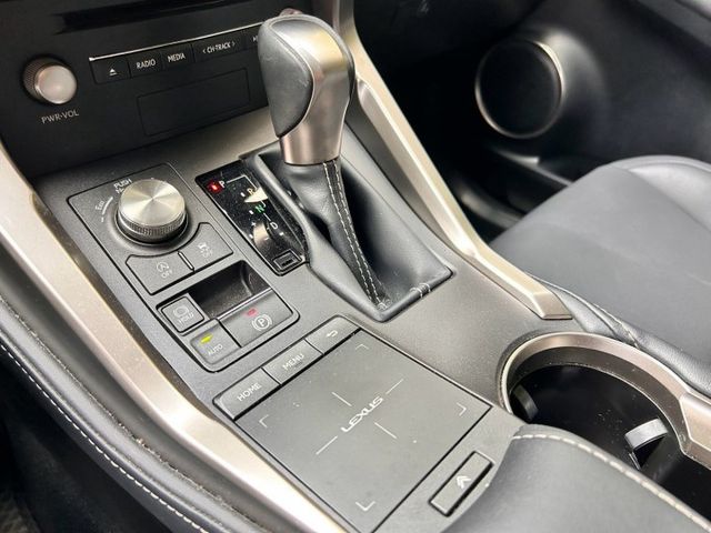 菁英PLUS版/原鈑件/ACC跟車/盲點/免鑰匙/LED頭燈/電動椅/電尾門/車偏/換檔撥片  第16張相片