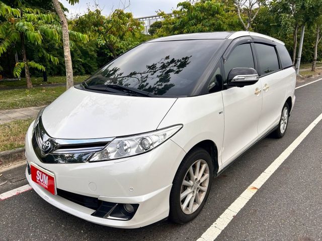 一手車豪華版/原廠保養/原鈑件/360環景/後座影音/第三排座椅電動收折/電滑門/電尾門  第3張相片