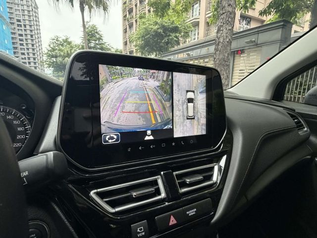 2022年SUZUKI 1.4 SX4 ALL GRIP 僅跑4萬公里  / 全景天窗 / 跟車  第13張相片