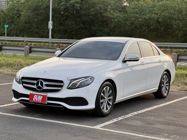 2017年M.BENZ W213 E200總代理 僅跑8萬公里 / 原版件 / 盲點  第3張相片