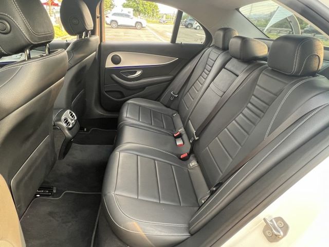 2017年M.BENZ W213 E200總代理 僅跑8萬公里 / 原版件 / 盲點  第10張相片