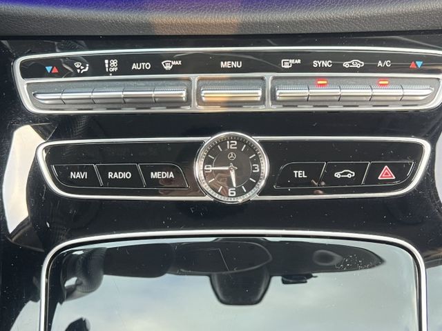 2017年M.BENZ W213 E200總代理 僅跑8萬公里 / 原版件 / 盲點  第16張相片