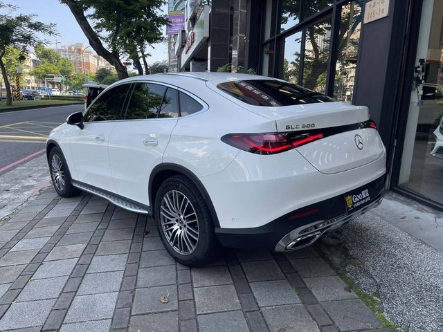 M-BENZ賓士 GLC300  第2張相片