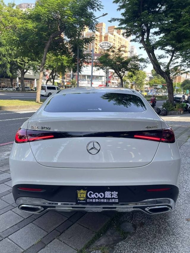 M-BENZ賓士 GLC300  第4張相片