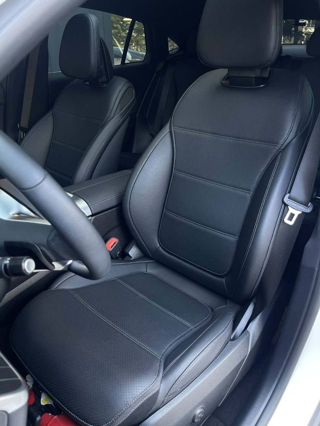 M-BENZ賓士 GLC300  第8張相片