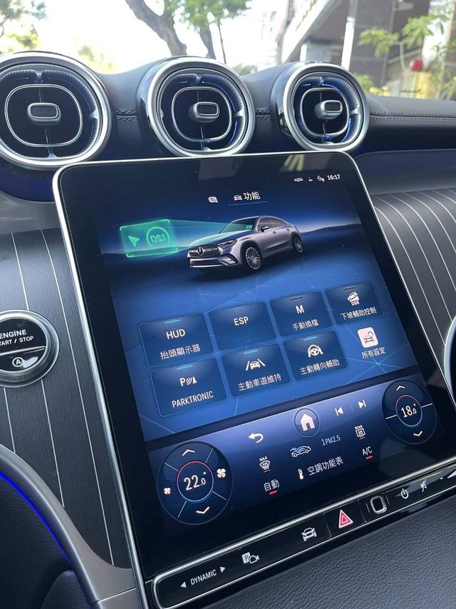 M-BENZ賓士 GLC300  第10張相片