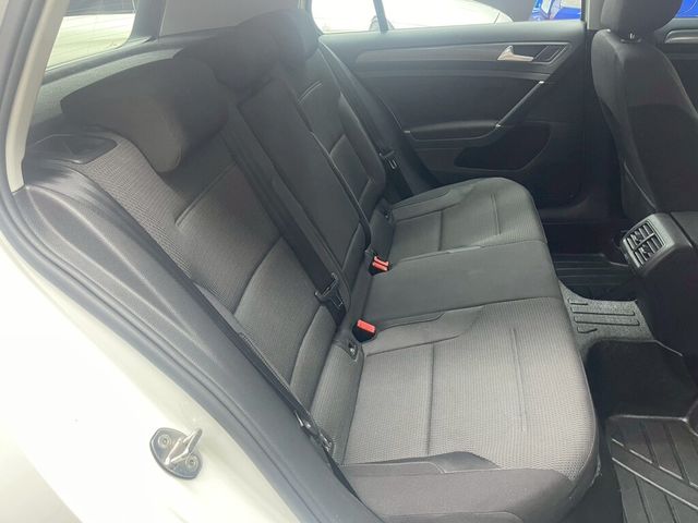 VOLKSWAGEN福斯 GOLF  第13張相片