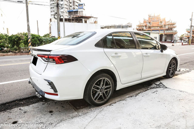 TOYOTA豐田 ALTIS  第6張相片