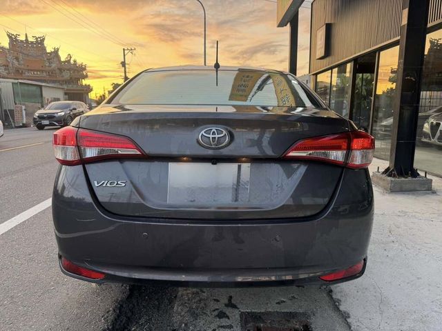 TOYOTA豐田 VIOS  第5張相片