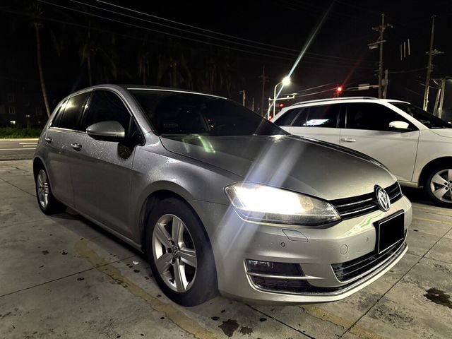 VOLKSWAGEN福斯 GOLF  第1張相片