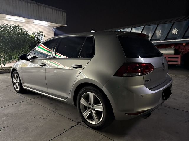 VOLKSWAGEN福斯 GOLF  第4張相片
