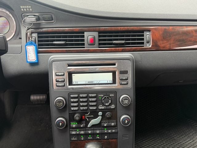 VOLVO富豪 S80  第12張相片