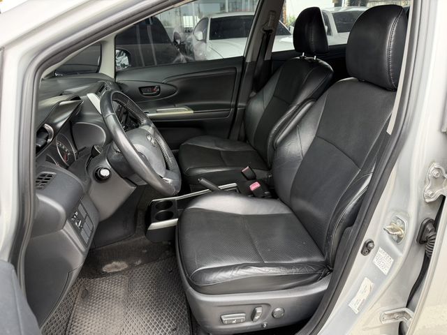 TOYOTA豐田 WISH  第7張相片