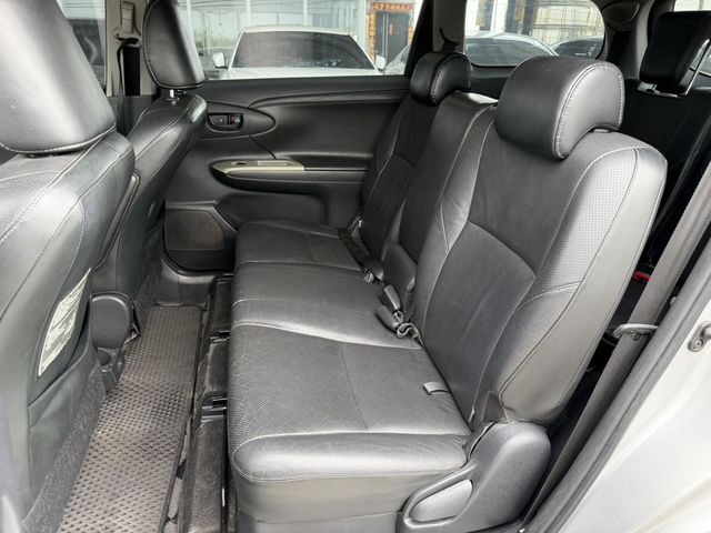 TOYOTA豐田 WISH  第8張相片