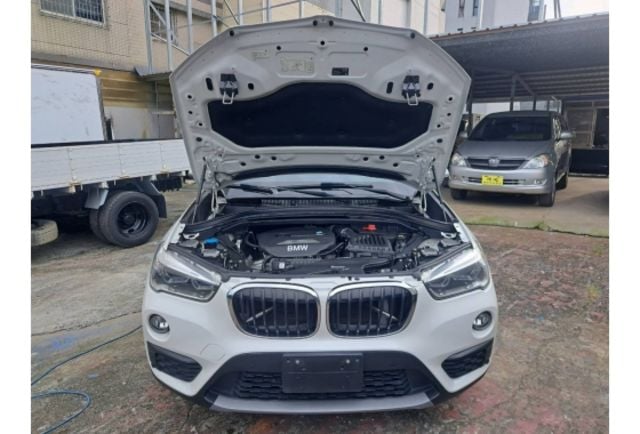 2017年 BMW X1 1.5 一手車 實跑8萬4 原版件 加裝安卓機  第10張相片