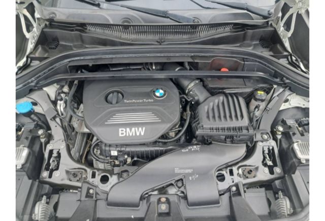 2017年 BMW X1 1.5 一手車 實跑8萬4 原版件 加裝安卓機  第11張相片