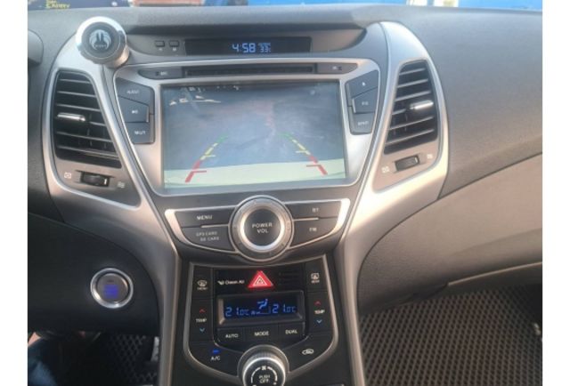 2015年 現代 ELANTRA 實跑9萬8  第9張相片